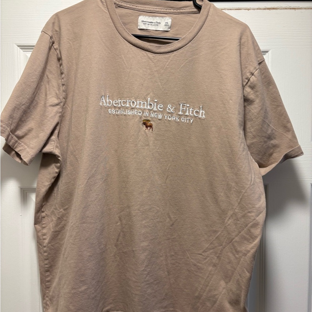 Abercrombie & Fitch Tan Short Sleeve Tee